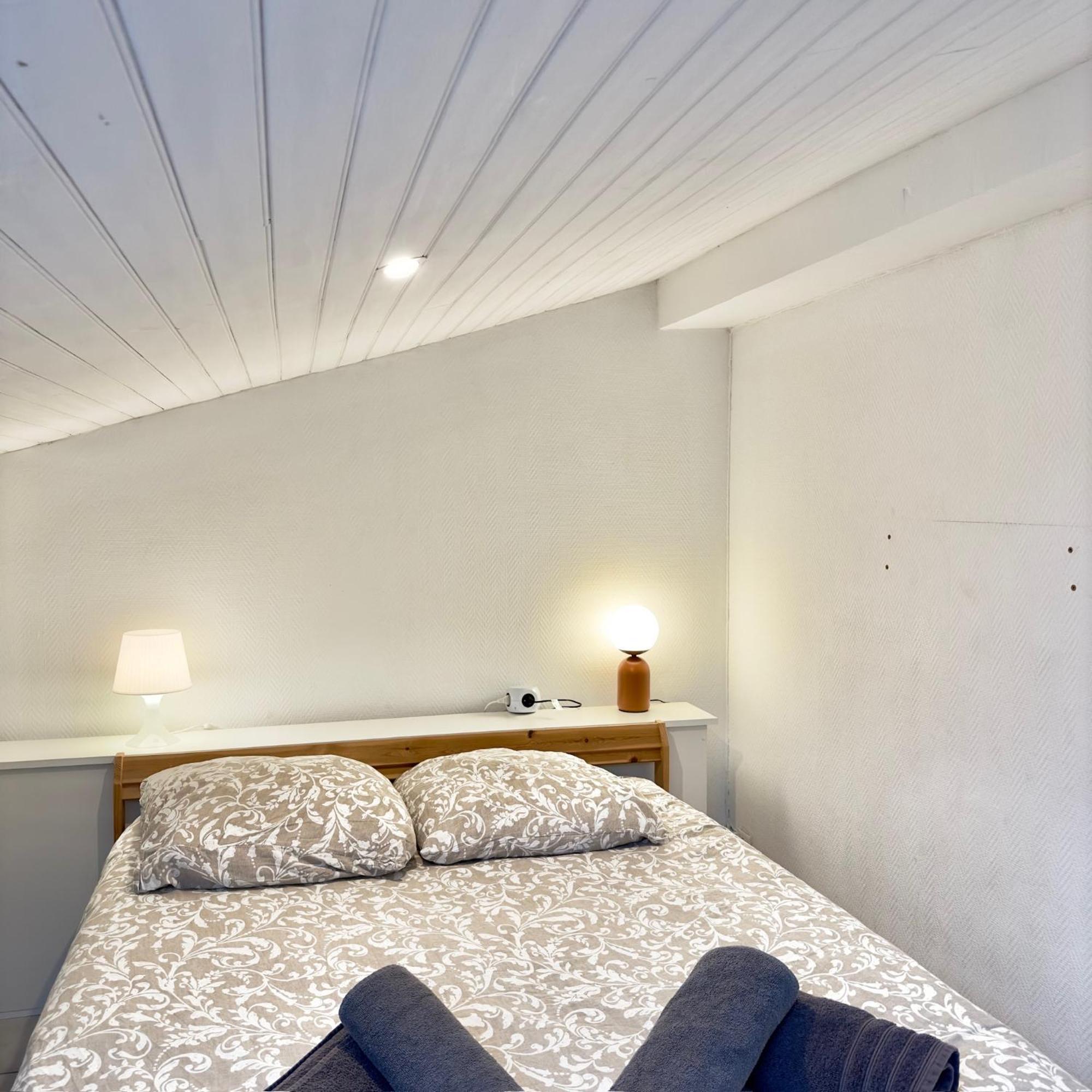 Lumineux & Spacieux, Neuf, Grand Lit Appartement